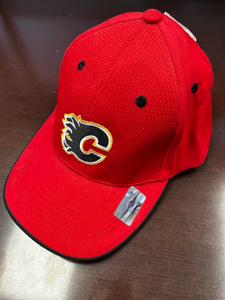 Calgary Flames Flexfit Hat