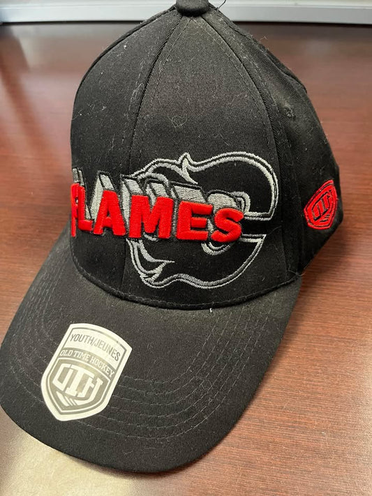 Calgary Flames Old Time Hockey Flexfit Hat